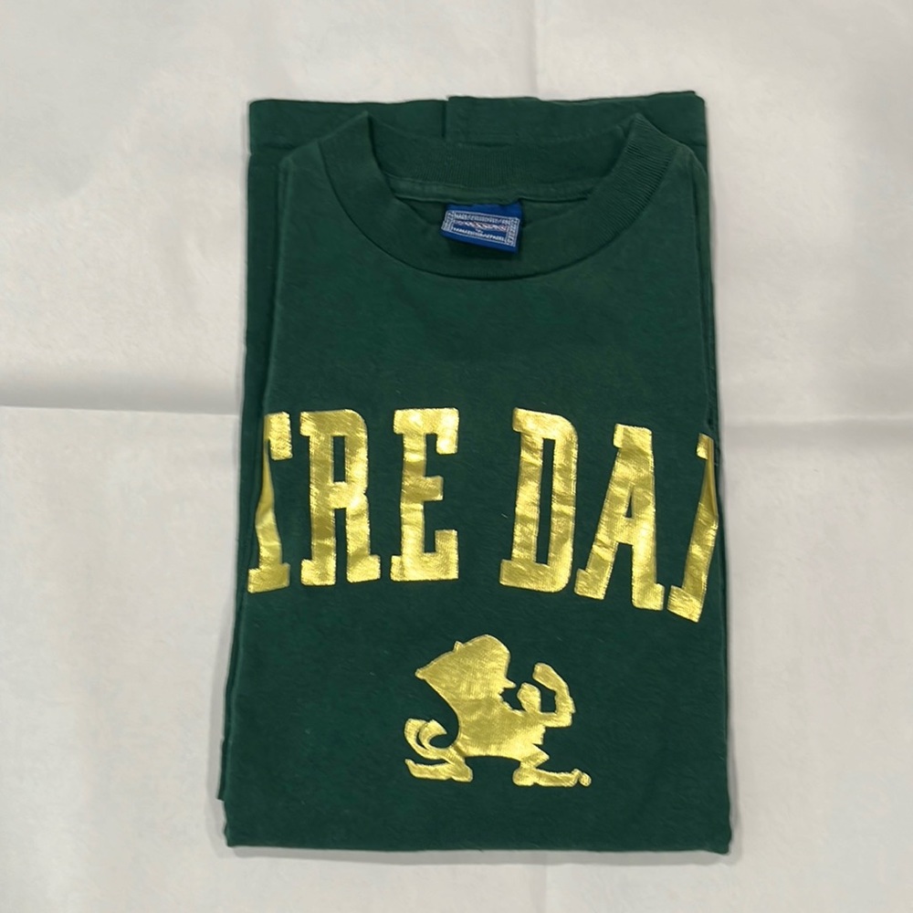 Vintage Champs Notre Dame t-shirt